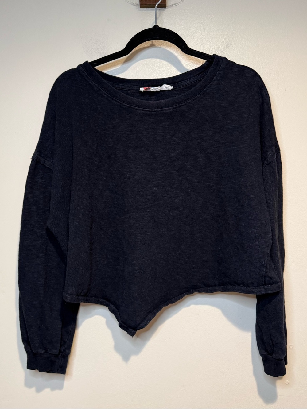free People FP Beach cropped sweatshirt black